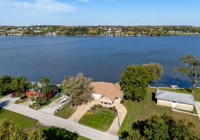 Photo 3 of Single family home for sale at 1415 1st Avenue, Rapids City, IL 61278 | MLS# 12784513 | Listing updated on 2026-10-21