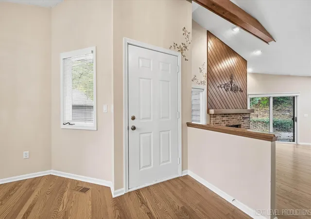 Photo 3 of Townhouse for sale at 110 Elmtree Ct, St. Charles, IL 60174 | MLS# 12784539 | Listing updated on 2026-10-21