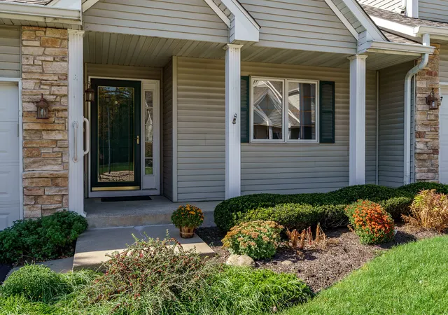 Listing Photo 4 - Condo for sale in building located at 4126 Riverwood, Loves Park, IL 61111 - Unit #0