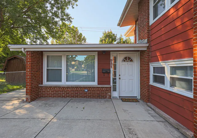 Photo 1 of Townhouse for sale at 3046 S 24th Avenue #2, Broadview, IL 60155 | MLS# 12784559 | Listing updated on 2026-10-23