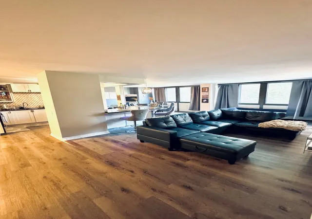 Photo 4 of Condo for sale at 4800 S Lake Park Ave #306, Chicago, IL 60615 | MLS# 12784601 | Listing updated on 2026-10-20