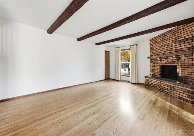 Photo 3 of Single family home for sale at 771 Duncan Dr, Aurora, IL 60506 | MLS# 12784604 | Listing updated on 2026-10-28
