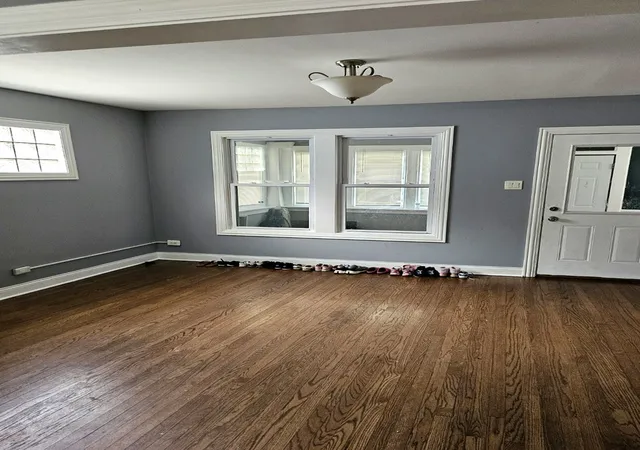 Photo 4 of Single family home for sale at 10321 S Lowe Ave, Chicago, IL 60628 | MLS# 12784614 | Listing updated on 2026-10-22