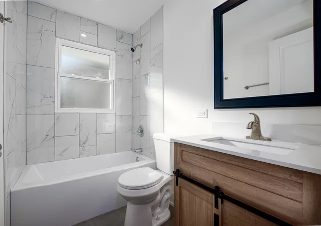 Photo 3 of Single family home for sale at 1129 Carol St, Downers Grove, IL 60516 | MLS# 12784616 | Listing updated on 2026-10-27