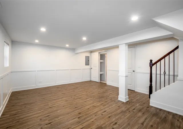 Photo 3 of Single family home for sale at 1129 Carol St, Downers Grove, IL 60516 | MLS# 12784616 | Listing updated on 2026-10-27