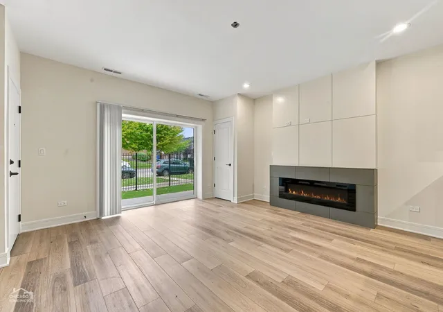 Photo 3 of Multi family home for sale at 4605 S Prairie Ave, Chicago, IL 60653 | MLS# 12784628 | Listing updated on 2026-10-19
