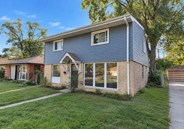 Photo 2 of Single family home for sale at 14626 Dorchester Ave, Dolton, IL 60419 | MLS# 12784647 | Listing updated on 2026-10-20