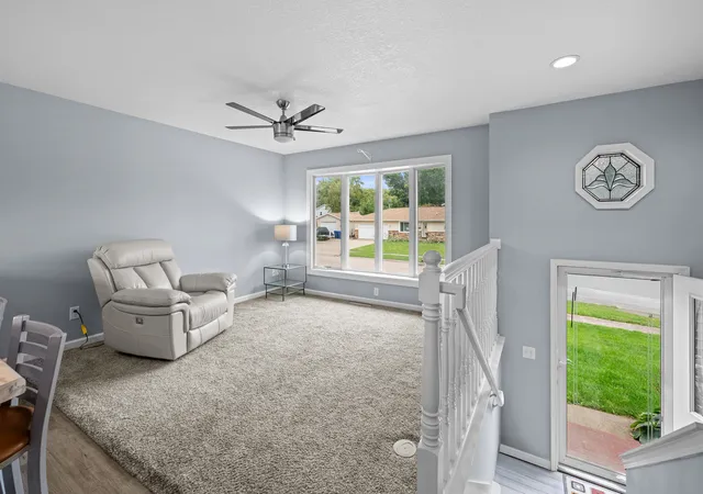 Photo 4 of Single family home for sale at 1895 Tam O Shanter Dr, Bettendorf, IA 52722 | MLS# 12784649 | Listing updated on 2026-10-21