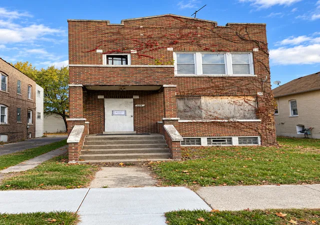 Photo 1 of Single family home for sale at 506 157th Street, Calumet City, IL 60409 | MLS# 12784750 | Listing updated on 2026-10-20