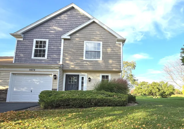 Photo 1 of Townhouse for sale at 1672 Pebble Beach Cir, Elgin, IL 60123 | MLS# 12784752 | Listing updated on 2026-10-21