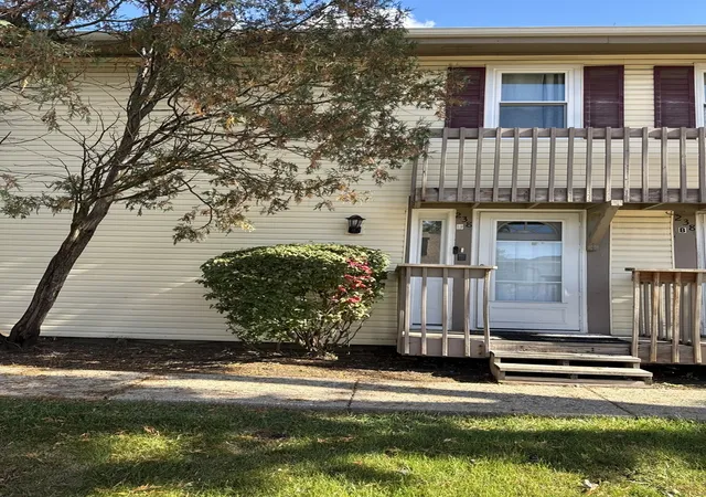 Photo 1 of Condo for sale at 238 W Chippewa Ct #D, Bolingbrook, IL 60440 | MLS# 12784766 | Listing updated on 2026-10-22