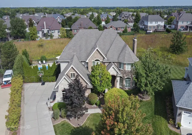 Photo 2 of Mansion for sale at 12408 Lajunta Ct, Mokena, IL 60448 | MLS# 12784789 | Listing updated on 2026-10-20