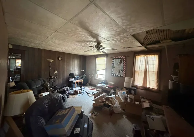 Photo 3 of Single family home for sale at 1209 N Mill St, Pontiac, IL 61764 | MLS# 12784812 | Listing updated on 2026-10-20