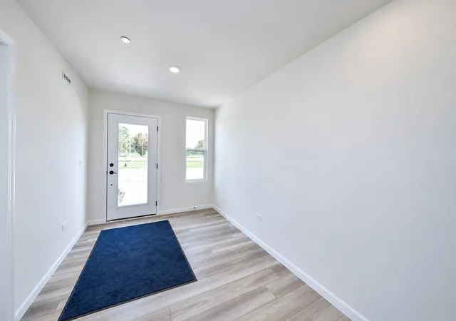 Photo 2 of Townhouse for sale at 1708 Espacio Dr #3004, Naperville, IL 60563 | MLS# 12784820 | Listing updated on 2026-10-22