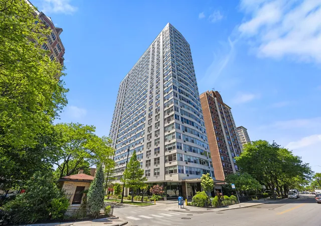 Photo 1 of Condo for sale at 3900 N Lake Shore Dr #17F, Chicago, IL 60613 | MLS# 12784831 | Listing updated on 2026-10-21