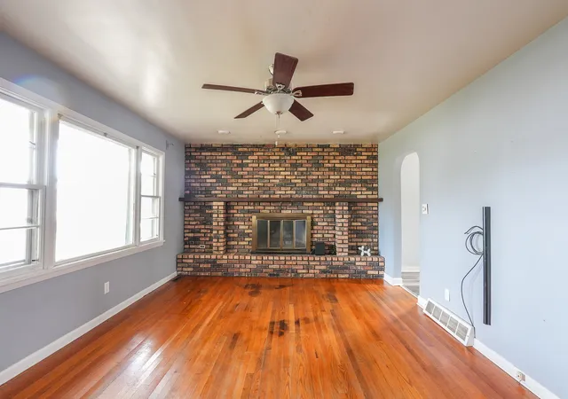 Photo 3 of Single family home for sale at 140 Section Line Rd, Manteno, IL 60950 | MLS# 12784863 | Listing updated on 2026-10-14