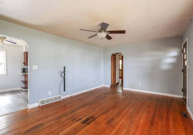 Photo 4 of Single family home for sale at 140 Section Line Rd, Manteno, IL 60950 | MLS# 12784863 | Listing updated on 2026-10-14