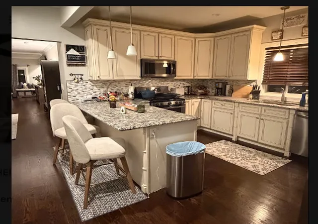 Photo 4 of Single family home for sale at 1126 Beloit Ave, Forest Park, IL 60130 | MLS# 12784865 | Listing updated on 2026-10-22
