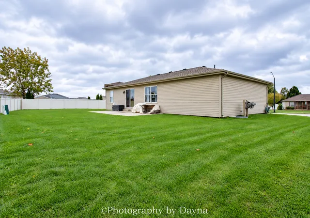 Photo 2 of Single family home for sale at 1706 Terramere Dr, Bourbonnais, IL 60914 | MLS# 12784869 | Listing updated on 2026-10-24