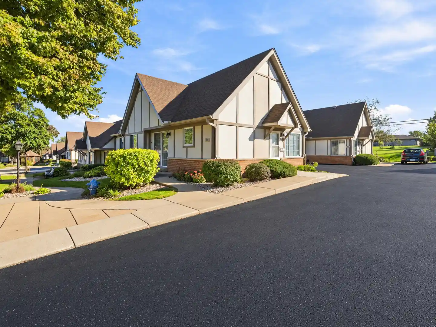 Listing Photo 24 - Condo for sale in 1684 Willow Cir Dr located at 1684 Willow Cir Dr, Crest Hill, IL 60403 - Unit #1684