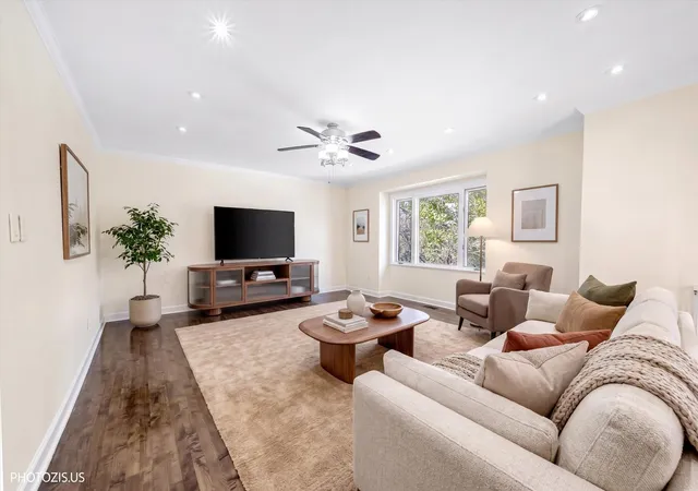 Photo 2 of Single family home for sale at 115 W King George Ct, Palatine, IL 60067 | MLS# 12784895 | Listing updated on 2026-10-21
