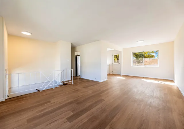 Photo 4 of Single family home for sale at 615 Palmer Ave, Romeoville, IL 60446 | MLS# 12784954 | Listing updated on 2026-10-21