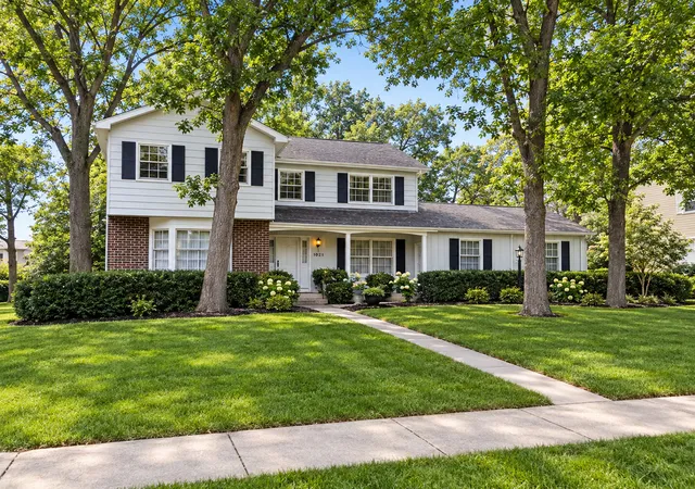 Photo 1 of Single family home for sale at 1021 Anne Rd, Naperville, IL 60540 | MLS# 12784989 | Listing updated on 2026-10-21