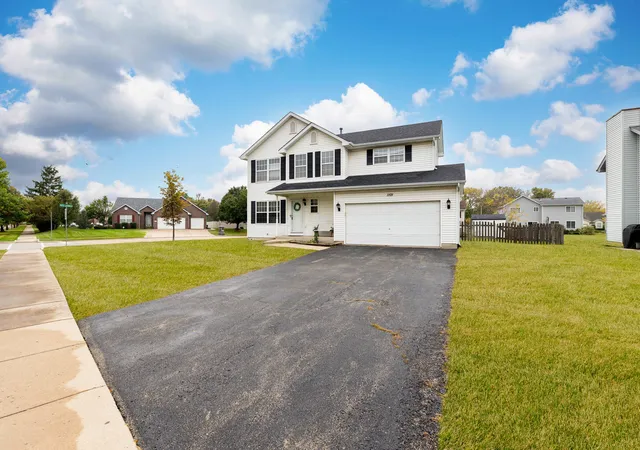 Photo 2 of Single family home for sale at 1101 N 129th Infantry Dr, Joliet, IL 60435 | MLS# 12785065 | Listing updated on 2026-10-21