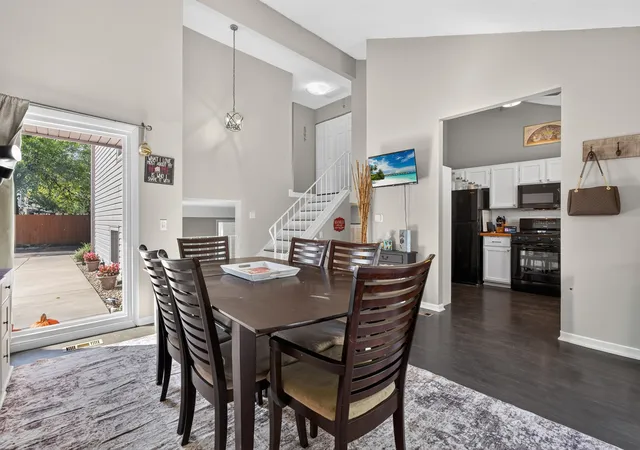 Photo 2 of Single family home for sale at 30w160 Linden Sq, Warrenville, IL 60555 | MLS# 12785067 | Listing updated on 2026-10-20