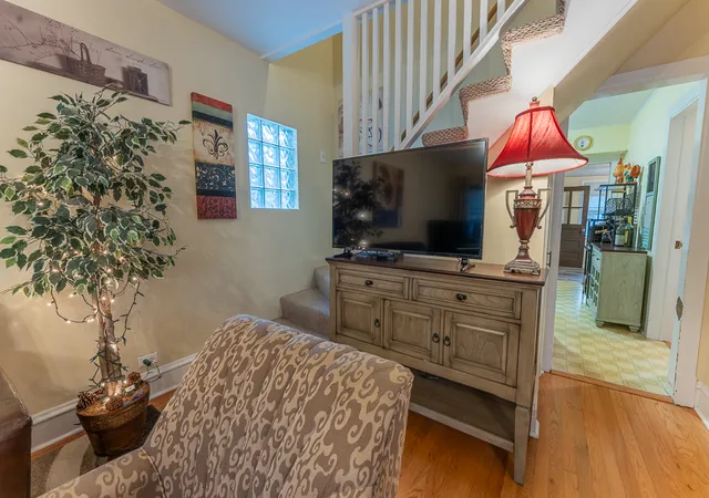 Photo 4 of Single family home for sale at 4210 N Overhill Ave, Norridge, IL 60706 | MLS# 12785108 | Listing updated on 2026-10-21