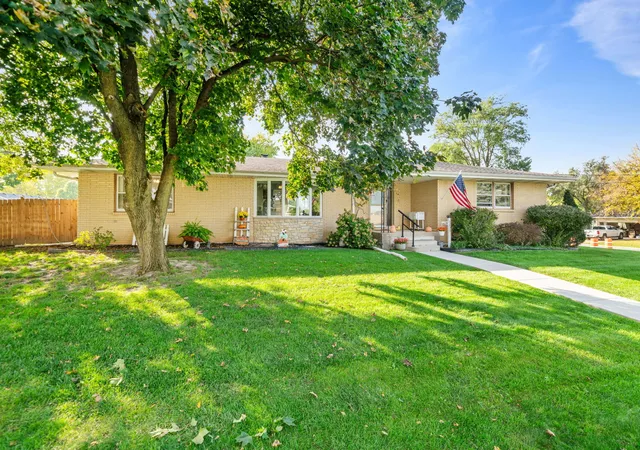 Single family home for sale at 5230 S Harlan Dr, Rochelle, IL 61068 | MLS# 12785116