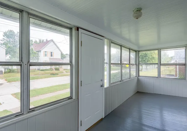 Photo 3 of Sale Pending at 1718 13th Avenue, Moline, IL 61265 | MLS# 12785189 | Listing updated on 2026-10-21