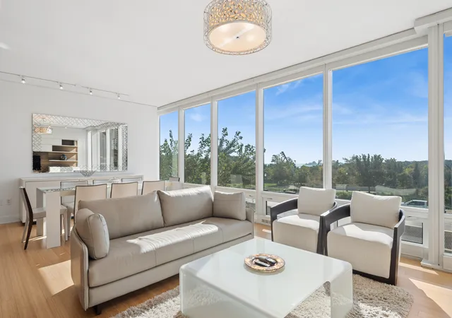 Photo 3 of Condo for sale at 340 E Randolph St #205, Chicago, IL 60601 | MLS# 12785259 | Listing updated on 2026-10-28