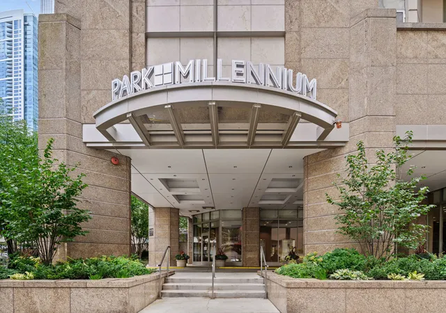 Condo for sale at 222 N Columbus Dr #2209, Chicago, IL 60601 | MLS# 12785269