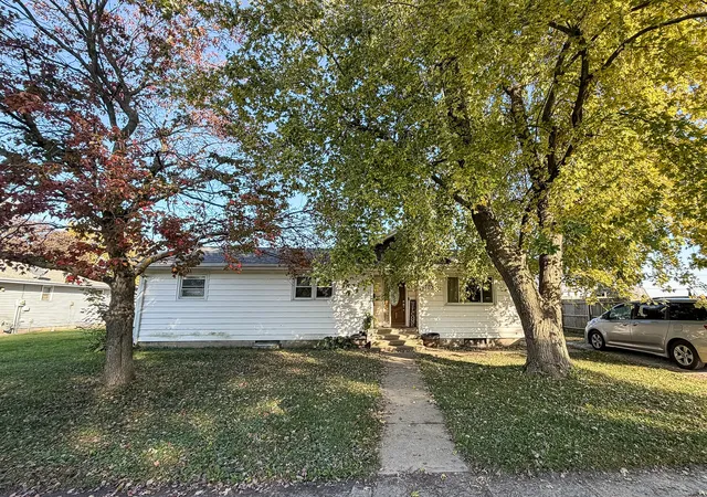 Photo 1 of Single family home for sale at 703 S East St, Homer, IL 61849 | MLS# 12785286 | Listing updated on 2026-10-27