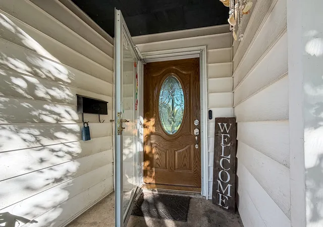 Photo 3 of Single family home for sale at 703 S East St, Homer, IL 61849 | MLS# 12785286 | Listing updated on 2026-10-27