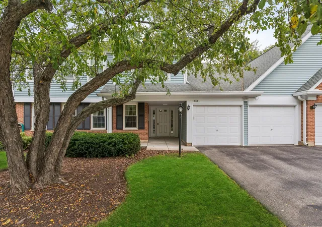 Townhouse for sale at 818 Butternut Ln #A, Mount Prospect, IL 60056 | MLS# 12785336
