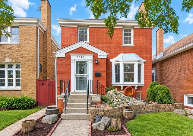 Photo 1 of Single family home for sale at 3520 Ridgeland Ave, Berwyn, IL 60402 | MLS# 12785365 | Listing updated on 2026-10-22