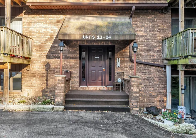 Photo 3 of Sale Pending at 3626 38th Street #24, Rock Island, IL 61201 | MLS# 12785394 | Listing updated on 2026-10-20