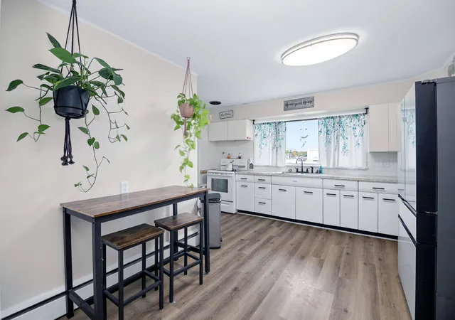 Photo 3 of Single family home for sale at 105 E Charles St, Ashkum, IL 60911 | MLS# 12785442 | Listing updated on 2026-10-29
