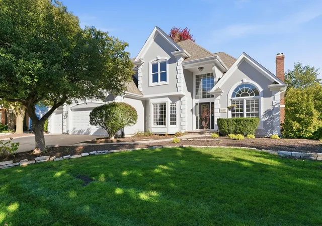 Single family home for sale at 937 Saint Andrews Cir, Geneva, IL 60134 | MLS# 12785443