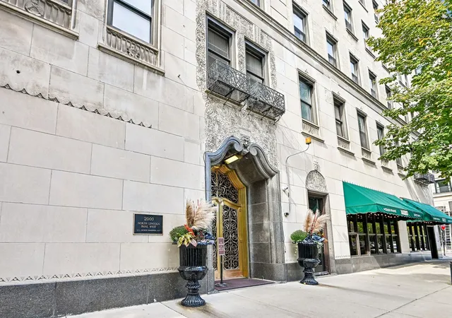 Photo 1 of Condo for sale at 2000 N Lincoln Park W Ave #912, Chicago, IL 60614 | MLS# 12785461 | Listing updated on 2026-10-21