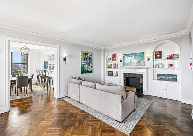 Photo 3 of Condo for sale at 2000 N Lincoln Park W Ave #912, Chicago, IL 60614 | MLS# 12785461 | Listing updated on 2026-10-21