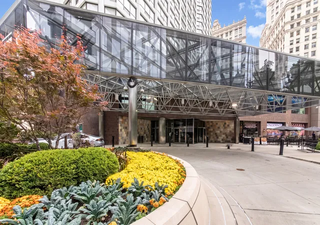 Photo 1 of Condo for sale at 405 N Wabash Ave #4004, Chicago, IL 60611 | MLS# 12785486 | Listing updated on 2026-10-19