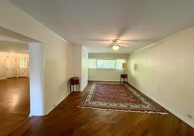 Photo 4 of Single family home for sale at 1415 Burr Oak Dr, Glenview, IL 60025 | MLS# 12785499 | Listing updated on 2026-10-22