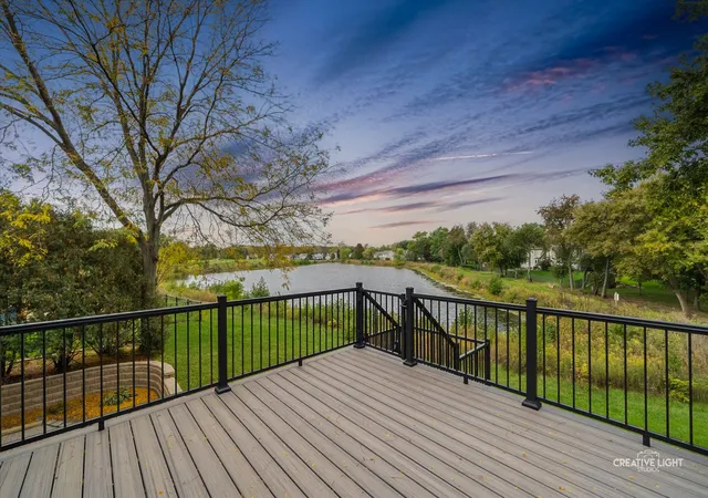 Photo 2 of Single family home for sale at 73 N Forestview Ln, Aurora, IL 60502 | MLS# 12785501 | Listing updated on 2026-10-22
