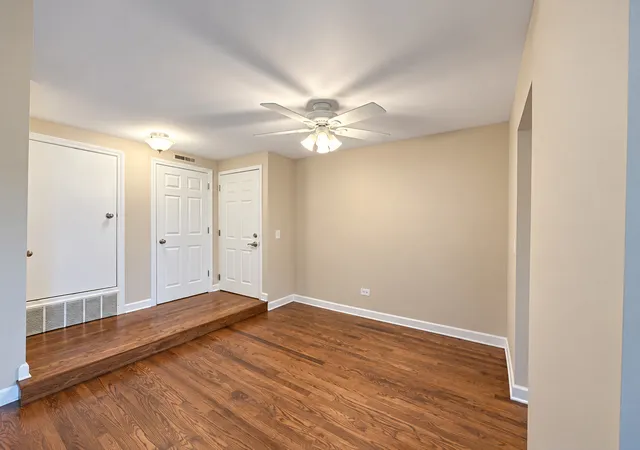 Photo 2 of Condo for sale at 6820 Joliet Rd #9, Indian Head Park, IL 60525 | MLS# 12785507 | Listing updated on 2026-10-17
