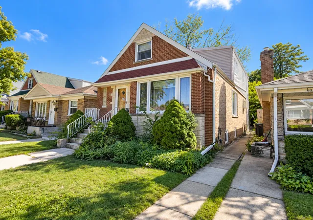 Photo 1 of Single family home for sale at 6059 W Lawrence Ave, Chicago, IL 60630 | MLS# 12785515 | Listing updated on 2026-10-21