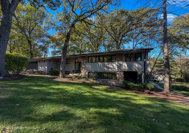 Photo 1 of Single family home for sale at 12500 S 91st Avenue, Palos Park, IL 60464 | MLS# 12785521 | Listing updated on 2026-10-27