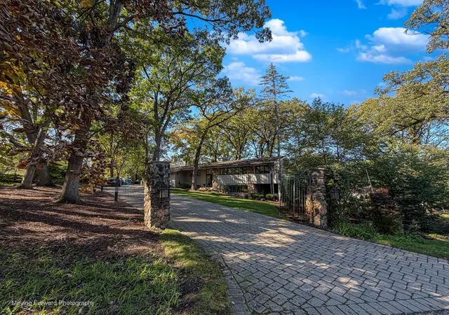 Photo 1 of Single family home for sale at 12500 S 91st Avenue, Palos Park, IL 60464 | MLS# 12785521 | Listing updated on 2026-10-27
